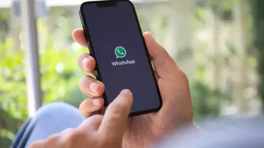 WhatsApp Web, grup sohbetlerinde sesli ve görüntülü aramayı tarayıcı üzerinden sunuyor