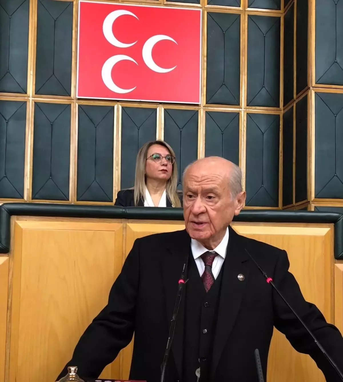 Bahçeli: Suriye'nin Bütünlüğü Türkiye'nin Güvenliği İçin Vazgeçilmez