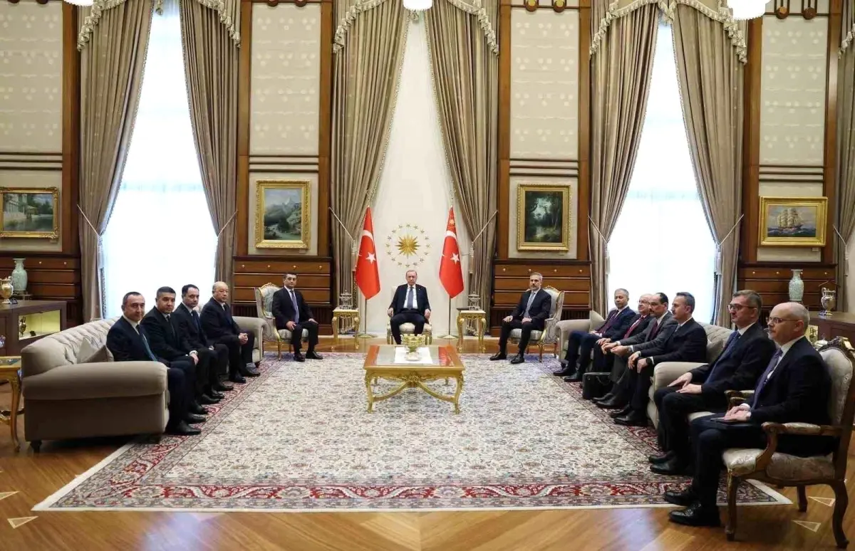 Erdoğan, Özbekistan Bakanlar Heyetini Ankara’da Karşıladı