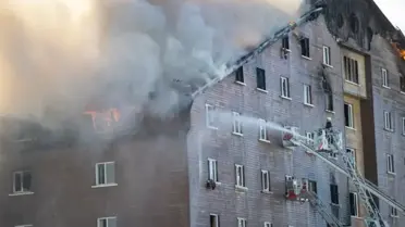 Yangın sonrası yanmış otel odaları