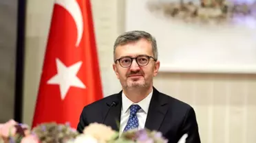 Toplantı sırasında Burhanettin Duran