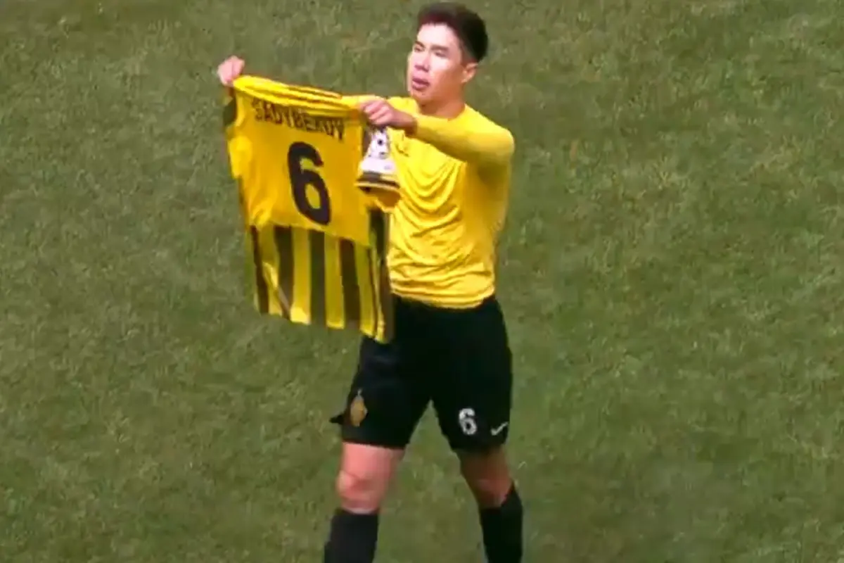 Adilet Sadybekov’un Son Dakika Golü ve Sahadaki Şaşkın Kutlaması