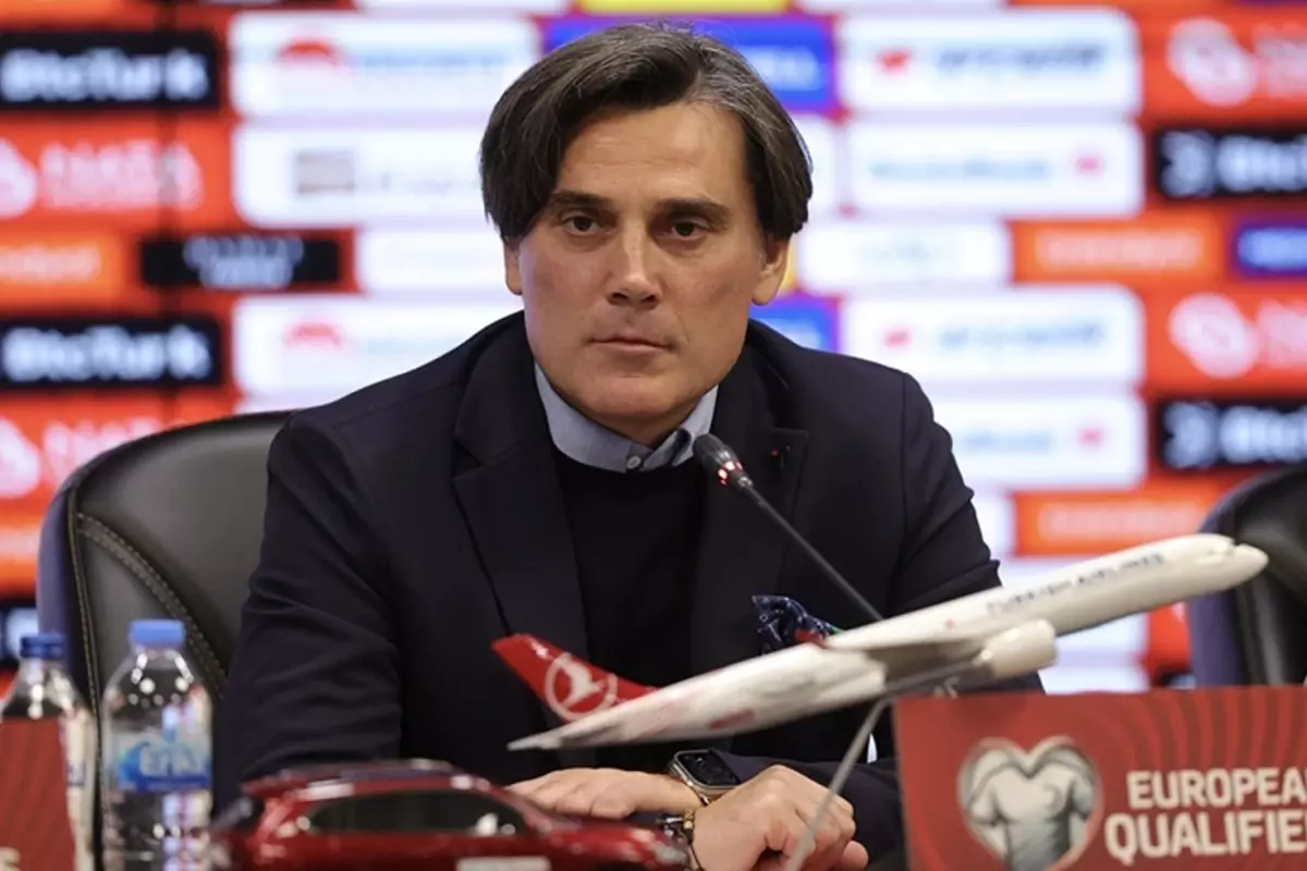 Vincenzo Montella ve teknik ekibi