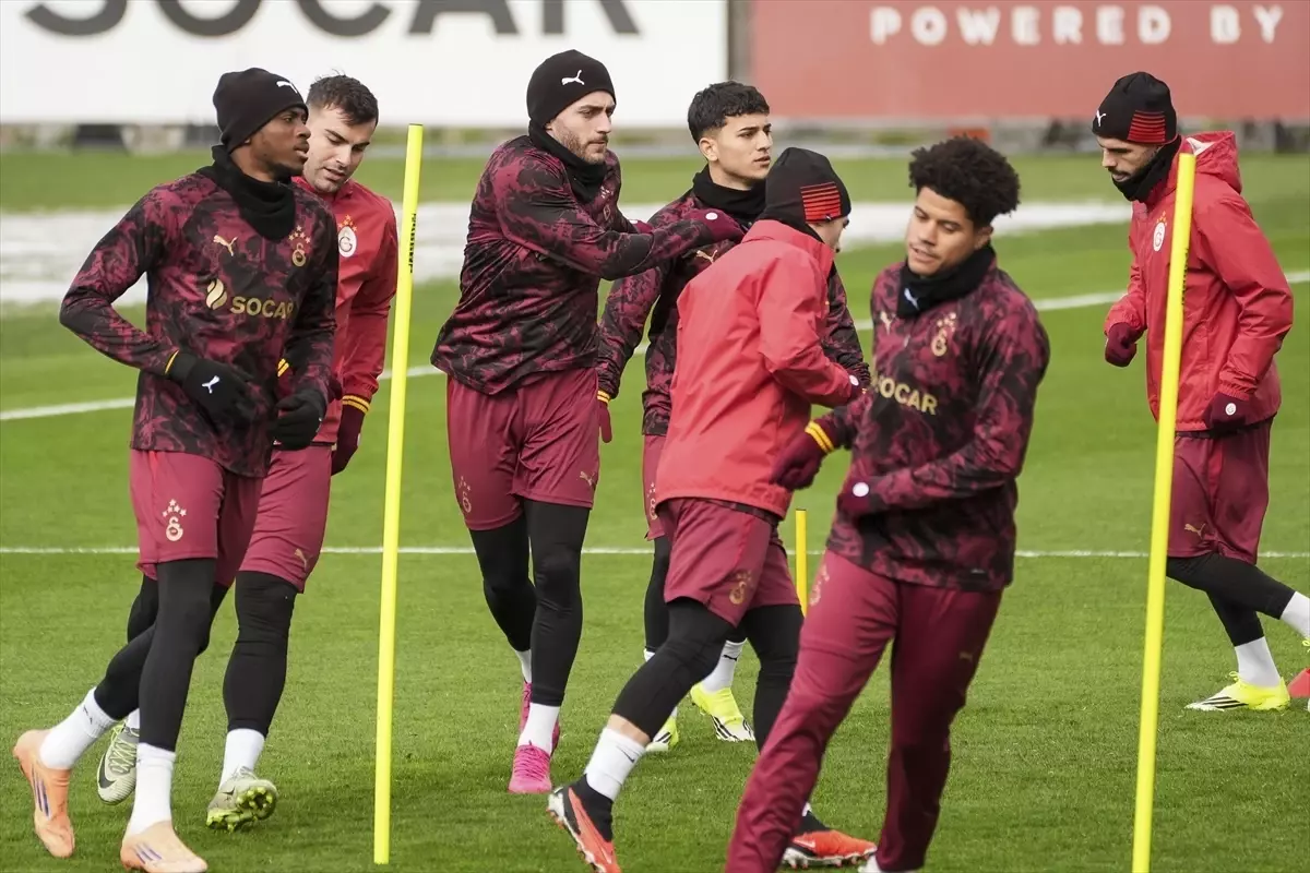 Galatasaray, Atletico Madrid'e Hazırlık Antrenmanını Tamamladı