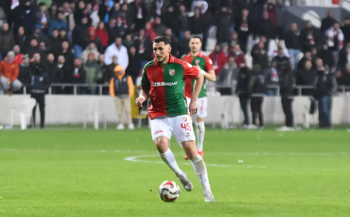 Kütahyaspor, Karşıyaka’yı 1-0’lık Darbeyle Şampiyonluk Yarışında Sarsıyor