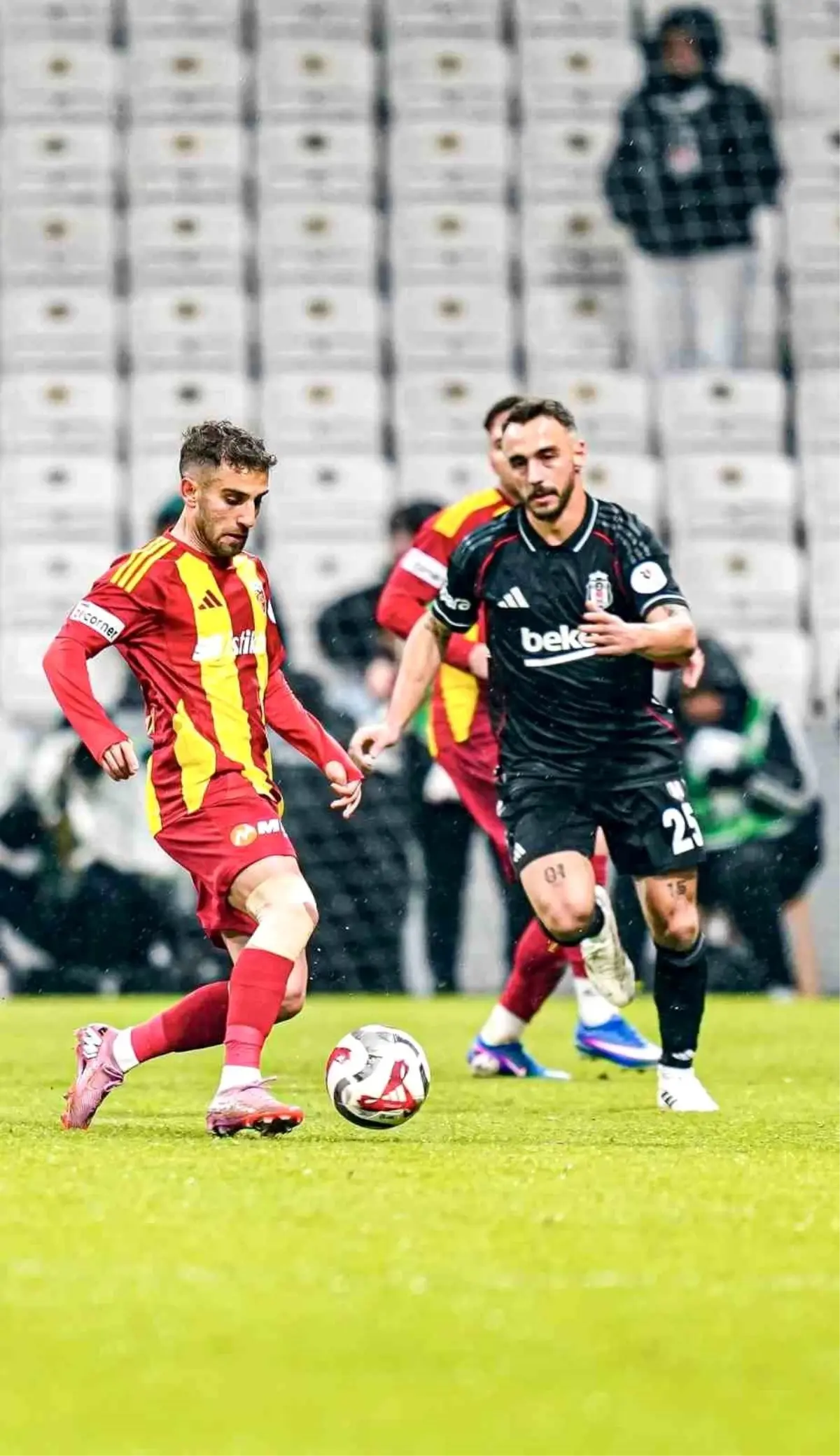 Kayserispor, Beşiktaş Karşısında 1-0 Mağlup Başladı