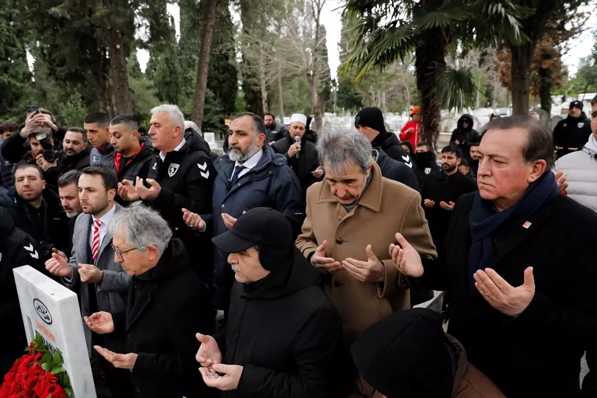Samsunspor Kafilesi’nin 37. Yıl Yasını Anma Töreni Gerçekleştirildi