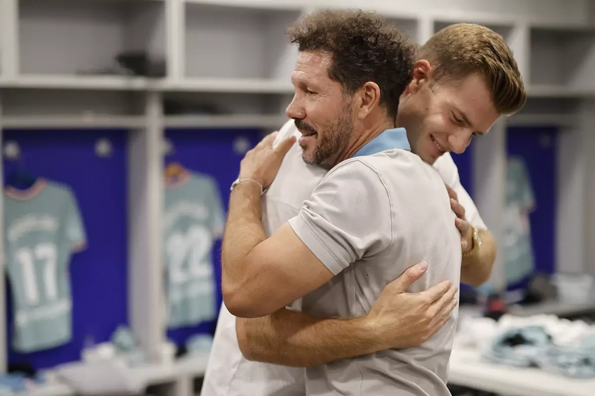 Simeone'den Sörloth Transferi Üzerine Kesin Açıklama: "Atlético'dan Ayrılmayacak"