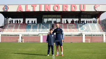 Altınordu maçından baba-oğul anı