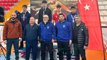 Elazığlı pehlivanlar antrenmanda