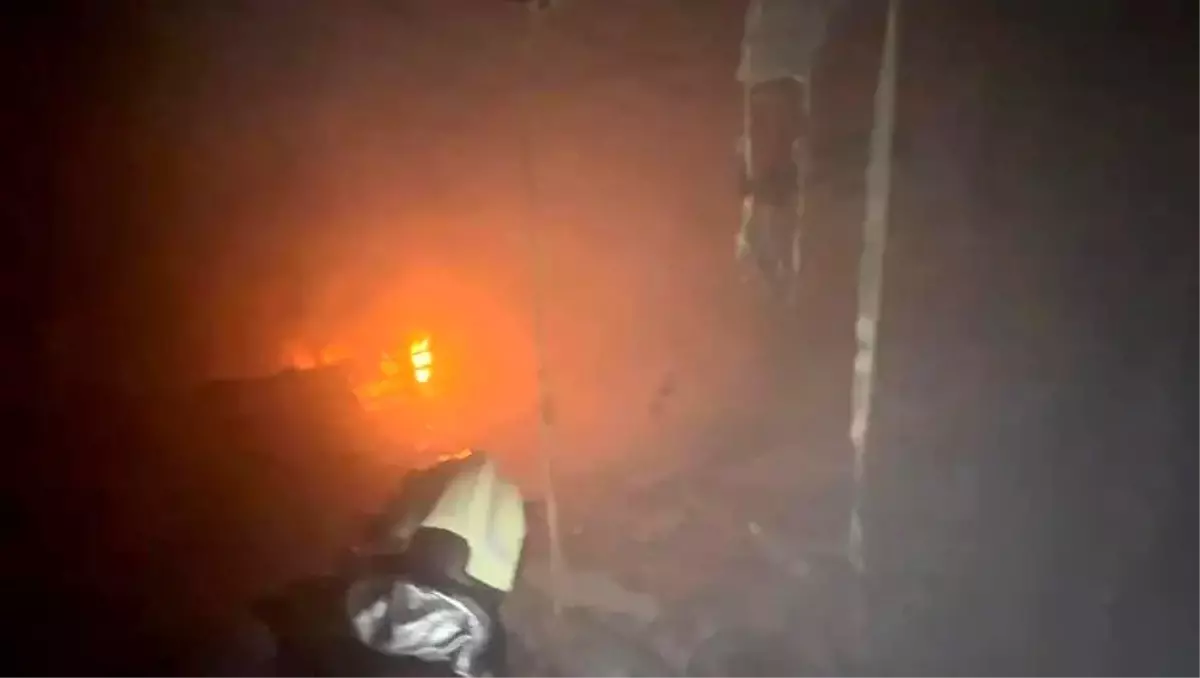 Hatay’da Deprem Sonrası Yeni Evi Yangınla Yıkan Aile İkinci Felaketle Karşılaştı