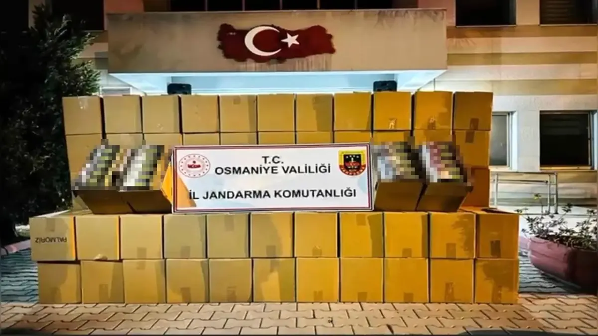 Osmaniye Jandarması 1,6 Milyon TL Değerindeki Bandrolsüz Makaronu Ele Geçirdi