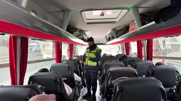 Denetim sırasında jandarma ekipleri