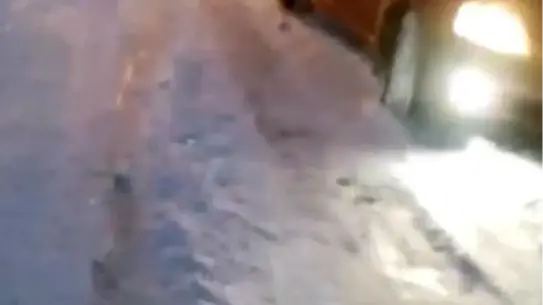 Traktörle kurtarılan araçların fotoğrafı