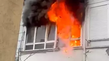 Patlayan buzdolabı sonrası yangın görüntüsü