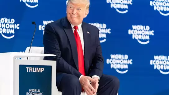 Trump, Davos'ta 'Bazen Bir Diktatöre İhtiyacınız Olur' Deyerek Eleştirileri Yanıtladı