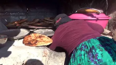 Göçer ailelerinin kış hazırlıkları