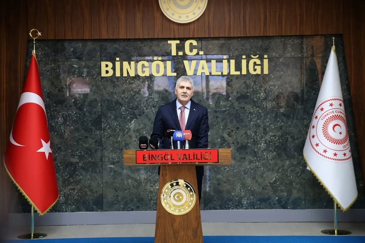 Cahit Çelik, Bingöl Valiliğine Atandı ve Görevine Başladı