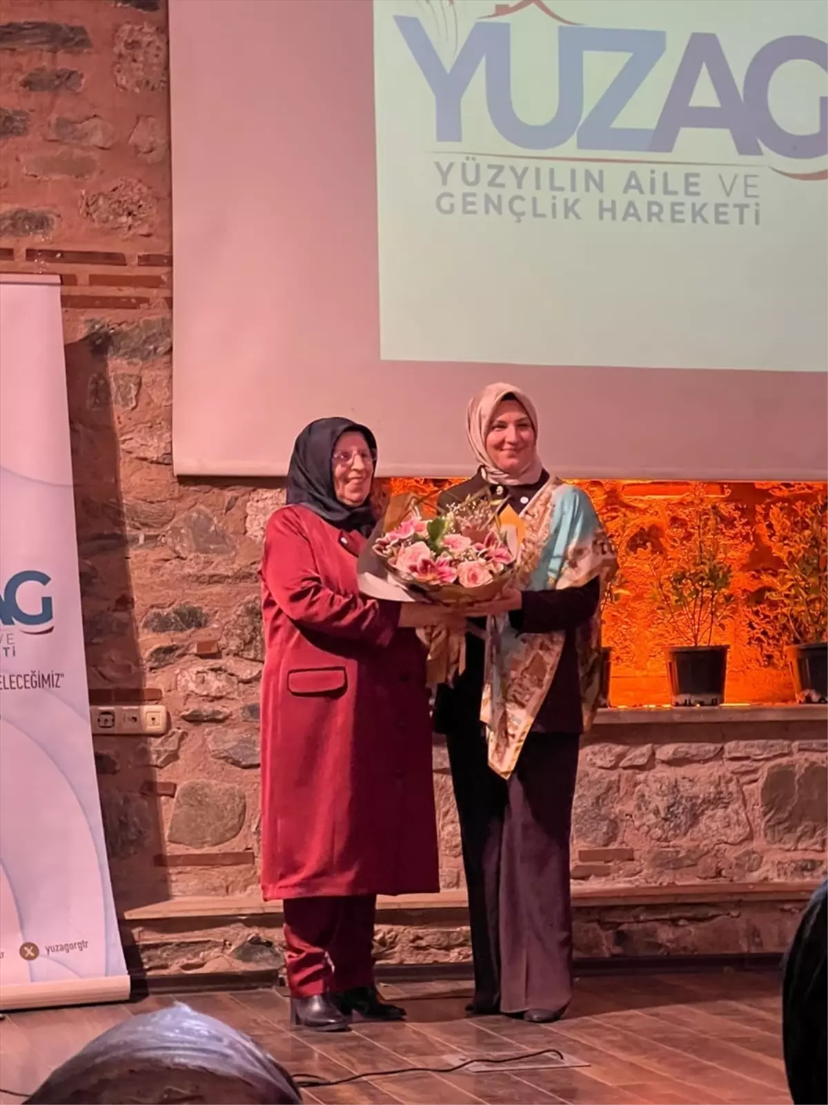 Bursa’da YÜZAG Şubesi Açıldı: Gençlik ve Aileye Yeni Projeler