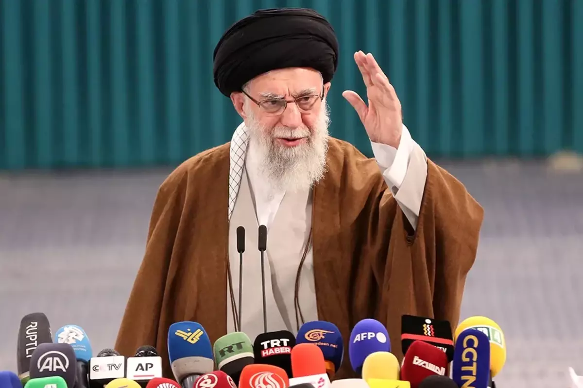 İran, Hamaney'e Olası Saldırıya Cihat İlan Etme Uyarısını Güçlendirdi