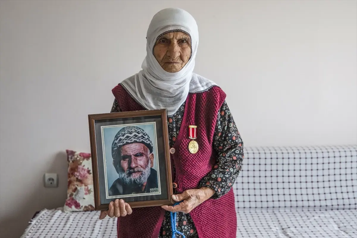 Kurtuluş Savaşı Gazisi Kızı Anış Taş, 102 Yaşında Vefat Etti