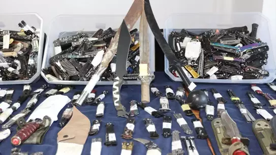 Denetim sırasında ele geçirilen silahlar