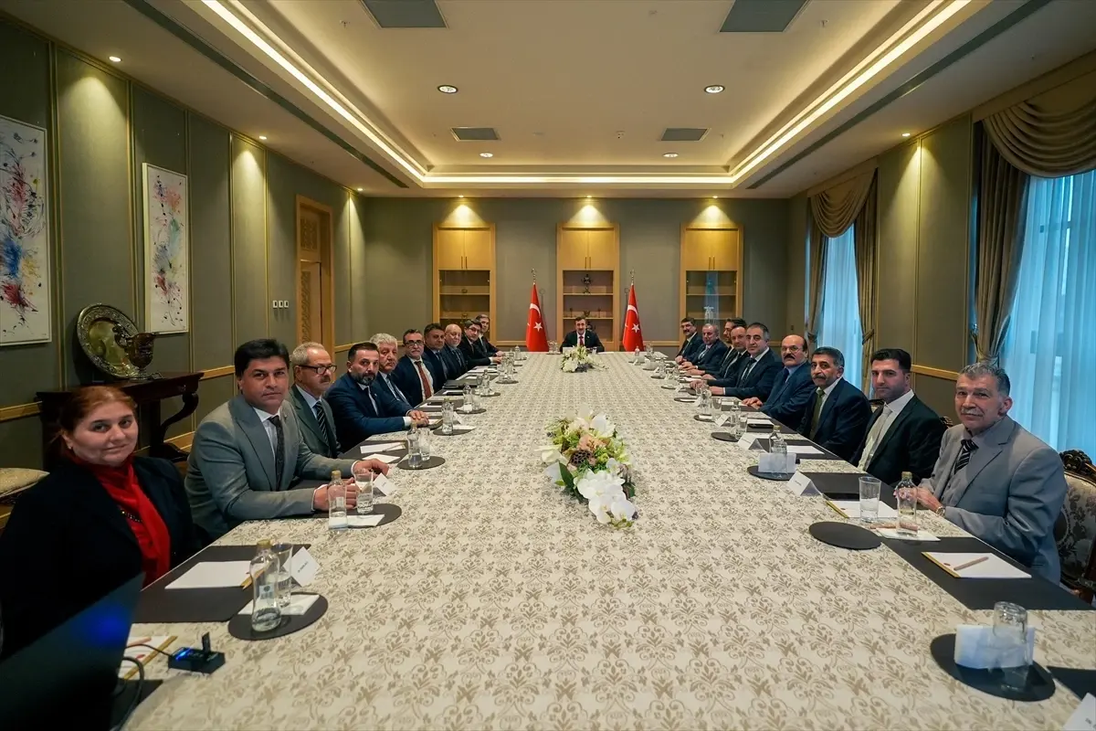 Cumhurbaşkanlığı Külliyesi'nde Ezidi Heyetiyle Kültürel Diyalog