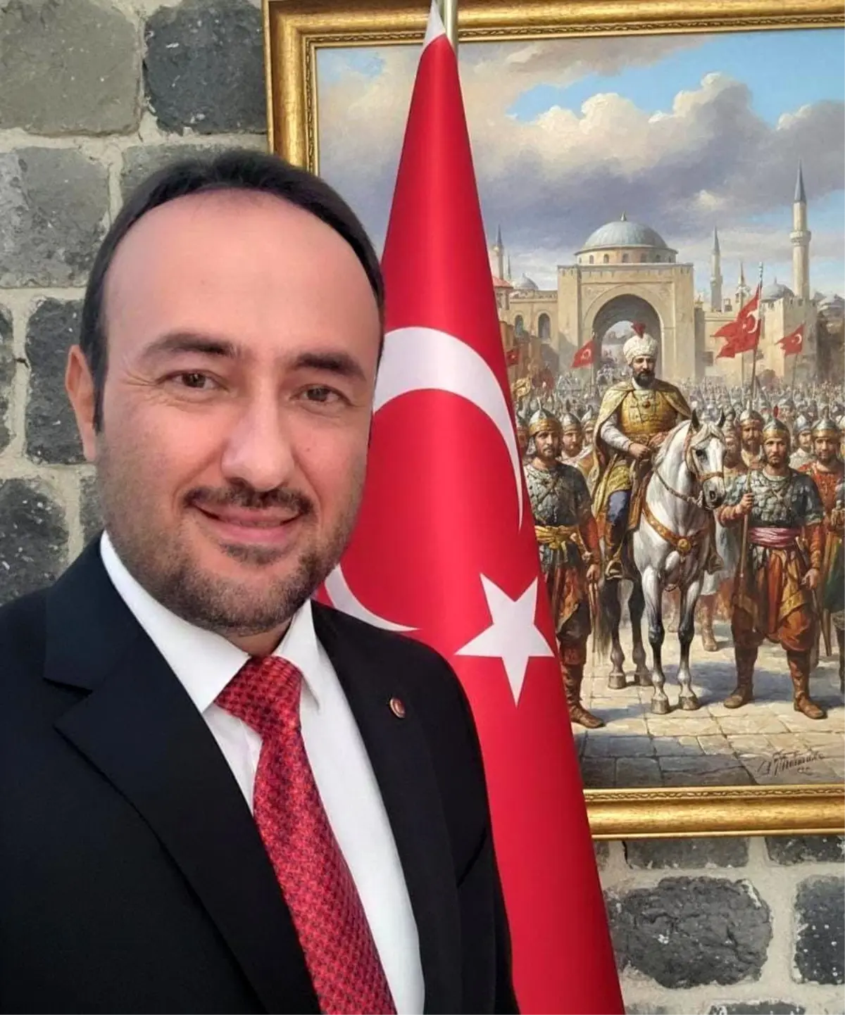 Fatih Köse'den Bayrak Saldırısına Keskin Tepki
