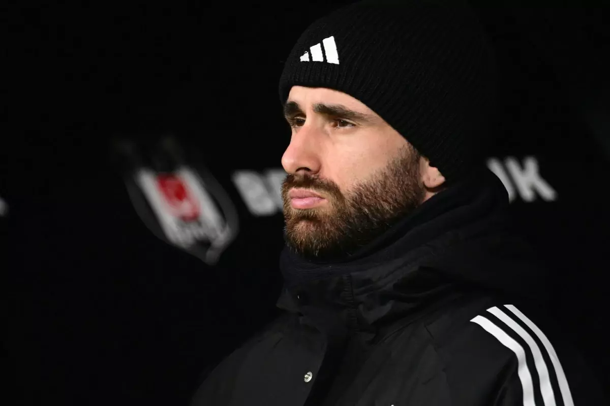 Beşiktaş, 10 Numaralı Orta Saha İçin James McAtee'yi Hedefliyor