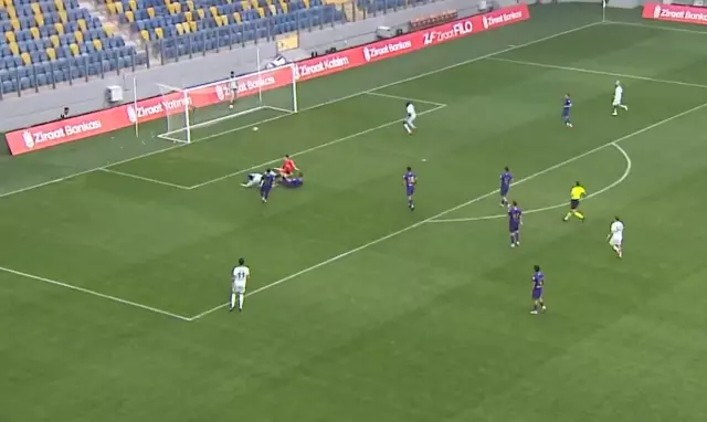 Özcan'ın antrenman görüntüsü