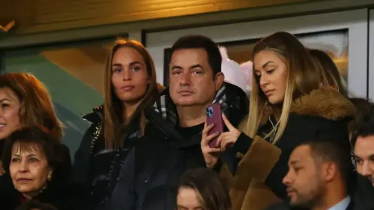 Hull City sahada gol sevinci