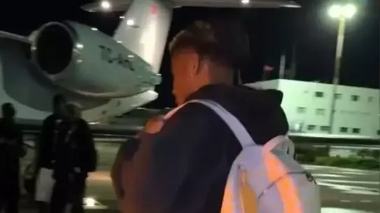 Raphael Onyedika'dan Uçak Anı: Galatasaray Taraftarını Coşturdu