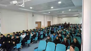 Bilecik’te Gençler Dijital Bağımlılığa Karşı Bilinçleniyor