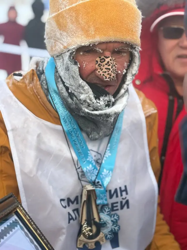 Köydeki bir marketin içi