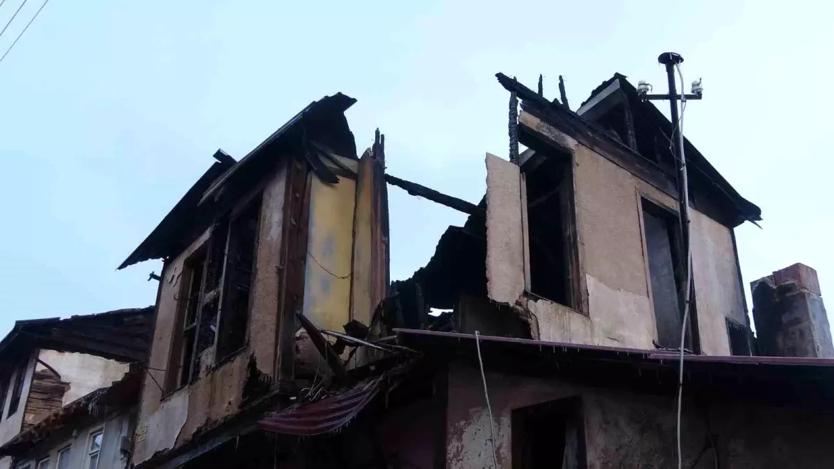 Yangın sonrası Kastamonu’daki tarihi konak
