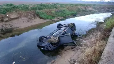 Antalya’da Kaygan Yolda Kontrolden Çıkan Araç Düden Çayı’na Düşerek Kanalı Aştı