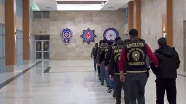 Antalya’da 16 Milyon Liralık Dolandırıcılık Ağı Çökertildi