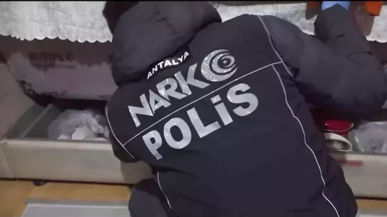 Serik’te Büyük Uyuşturucu Operasyonu: 25 Şüpheli Gözaltına Alındı