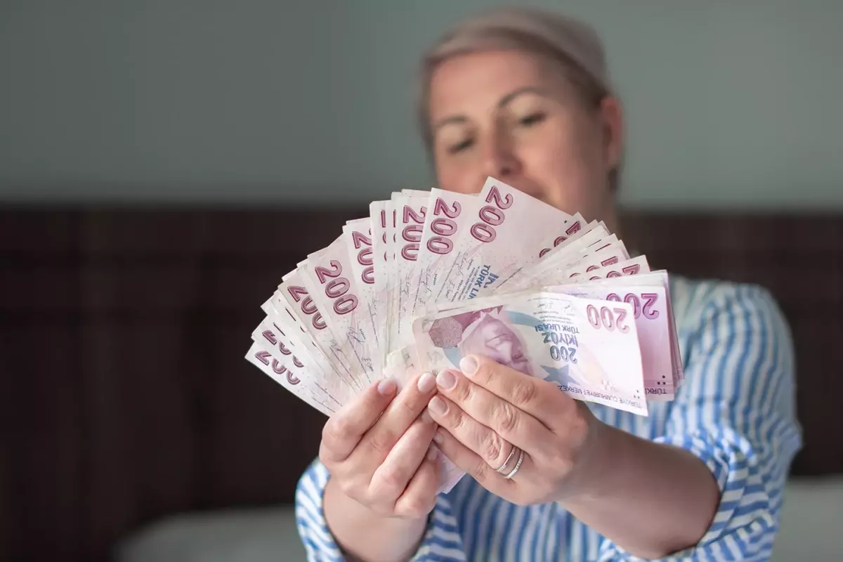 Emekli aylığı 20 bin lira