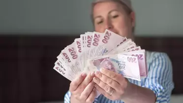 Emekli Maaşları 20 Bin Liraya Çıkıyor: TBMM'den Yeni Teklif
