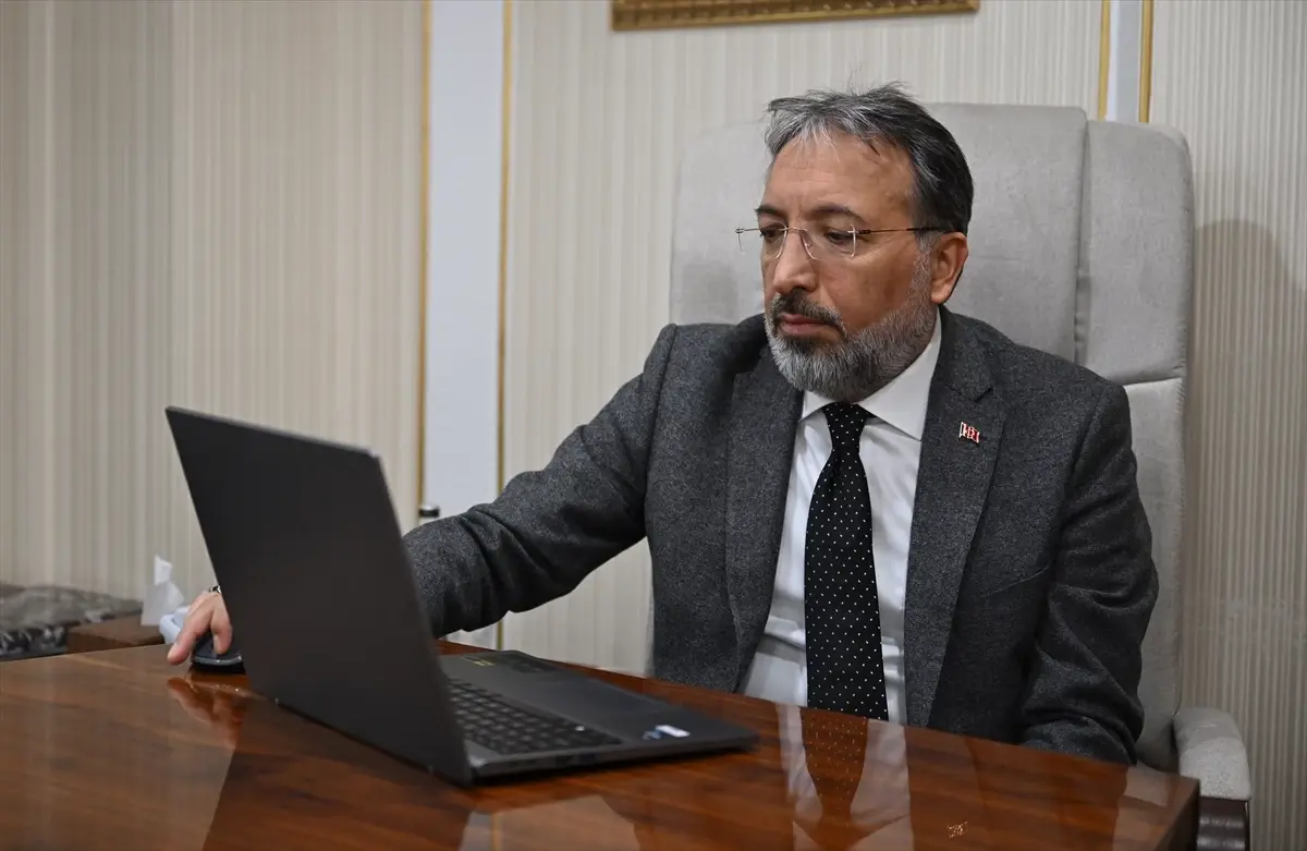 Diyanet Başkanı Safit Arpaguş’tan 2025 Yılının En Etkileyici Fotoğrafları Seçildi