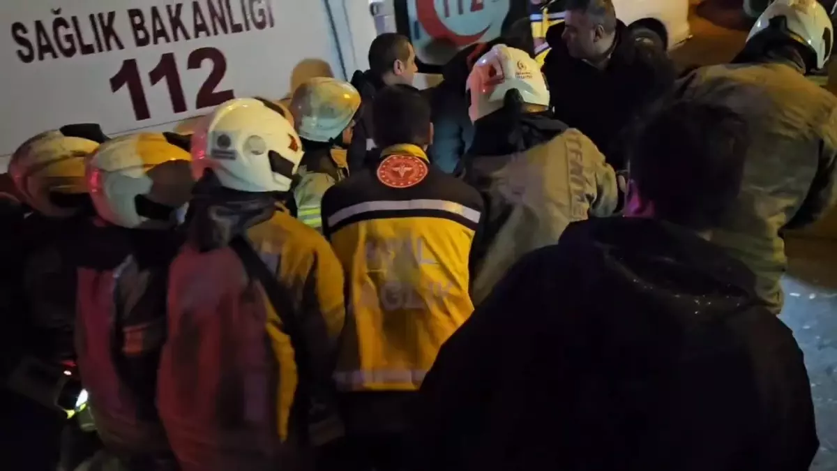 Eyüpsultan Gecekondüsünde Yangın: 1 Ölü, 1 Yaralı