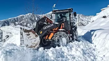 Doğu Karadeniz'de Kar Fırtınası 128 Köy Yolunu Kapattı