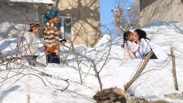 Karlı Yüksekova’da Ebe Aysel Daşçi’nin Sağlık Hizmeti Mücadelesi