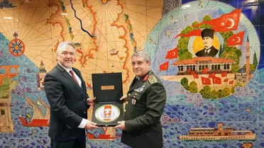 Genelkurmay Başkanı Bayraktaroğlu, Brüksel'de NATO Temsilcileriyle Görüşme Yaptı