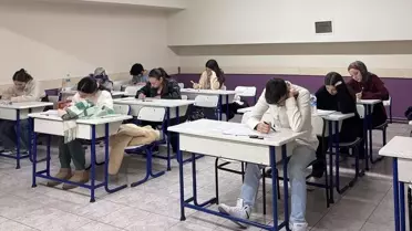 İlkadım Belediyesi, YKS ve LGS Adaylarına Ücretsiz Hazırlık Kampı Başlattı