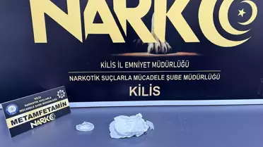 Kilis'te Büyük Uyuşturucu Operasyonu: 3 Şüpheli Tutuklandı, 6.037 Hap Ele Geçirildi