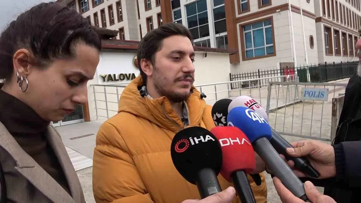 Güllü'nün ölümüne dair kapak fotoğrafı