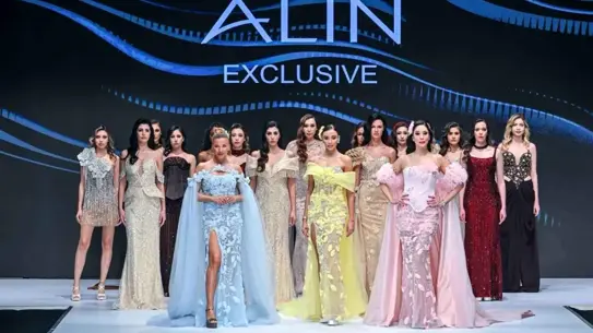 İzmir'de IF Wedding Fashion: Yeni Düğün Modası Rüzgarı