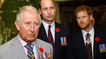 Prens Harry İngiltere’ye döndü, Kraliyet Ailesi mesafeli bir karşılama sergiledi